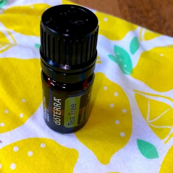 Tea Tree Cleansing Essential Oil 5ml NWT Cleaner Topical - Picture 4 of 4